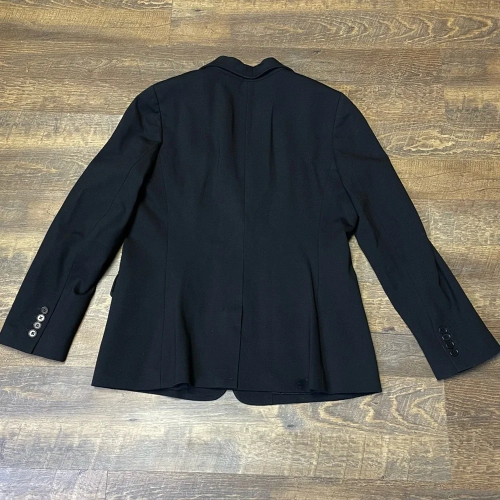 Talbots Blazer Women’s 12 Black Lined 2 Button Minimalist Coat Career Jacket - Picture 11 of 11